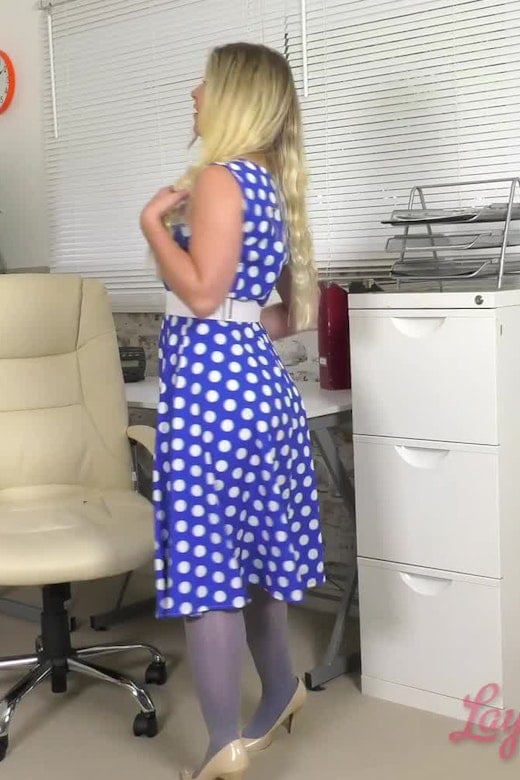 Elle M
